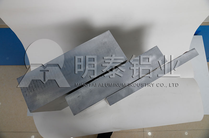 想買散熱片_電暖氣外殼用3004鋁板需要多少錢，性價比怎樣